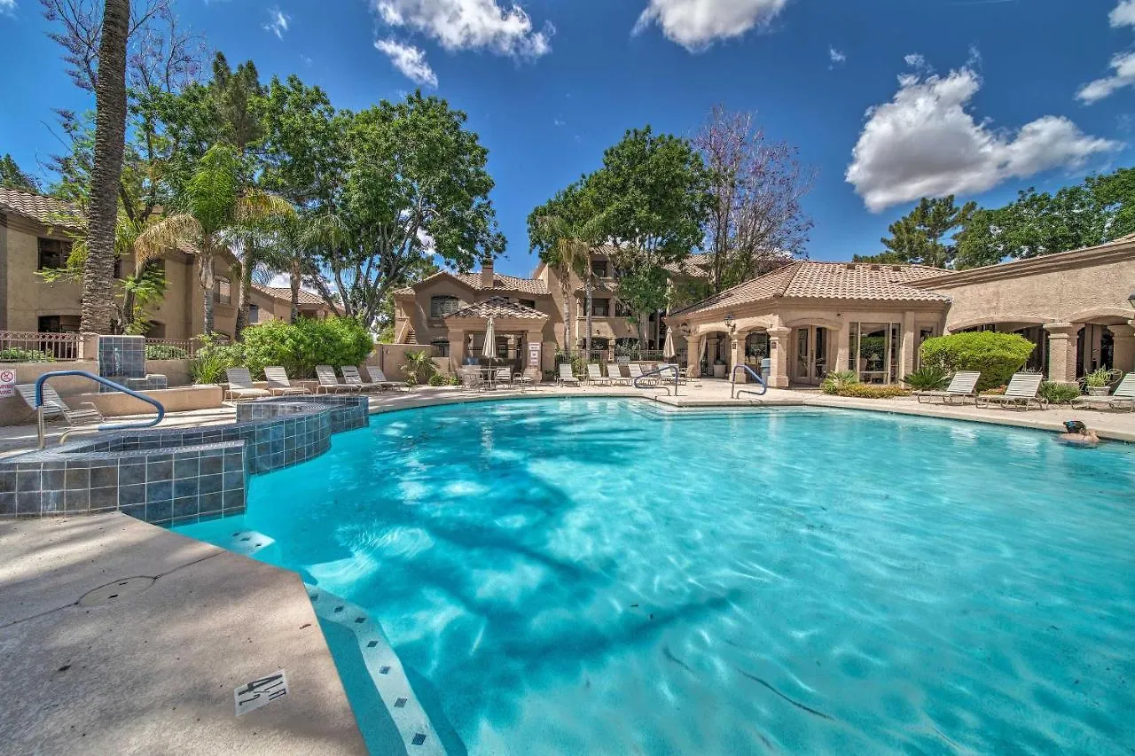 Scottsdale Condo With Pool Access Near Hiking And Golf